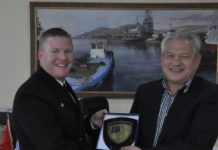 Εθιμοτυπική επίσκεψη στον ΟΛΠ του Commanding Officer του Αμερικανικού πολεμικού πλοίου USS CARNEY
