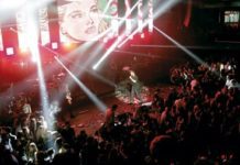 14 μουσικά σχήματα στις νυχτερινές πίστες για τις γιορτές