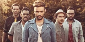 Με “ONIRAMA”….το Χριστουγεννιάτικο δένδρο στον Πειραιά