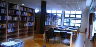 Σε πλήρη λειτουργία η Δημοτική Βιβλιοθήκη Γλυφάδας (φωτό)