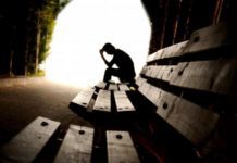 Όσο όσο ξεπουλάει την περιουσία της η μεσαία τάξη στην Ελλάδα για να επιβιώσει