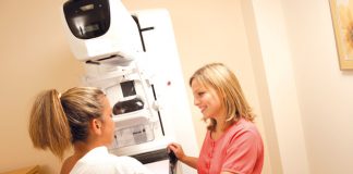 Επίσκεψη κινητής μονάδας μαστογράφου στο Δήμο Γλυφάδας