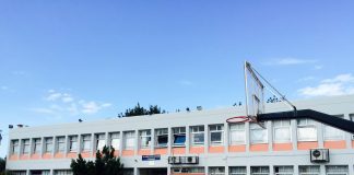 Ανοιχτά τα προαύλια των σχολείων στη Γλυφάδα για τις διακοπές του Πάσχα