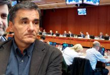 Αναζητείται επειγόντως συμβιβασμός με τους δανειστές. Τσακαλώτος, Χουλιαράκης εκτάκτως στις Βρυξέλλες