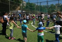 Πλημμύρισαν τα “Βοτσαλάκια” από παιχνίδια και φωνές παιδιών (φωτό)