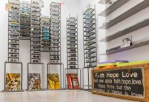 “Οφθαλμός” με στυλ …στη στοά Νικολούδη