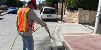 Έκτακτοι ψεκασμοί στη Γλυφάδα