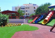 Ανακαινίστηκε πλήρως η πλατεία της οδού Αμαζόνων στο Ελληνικό