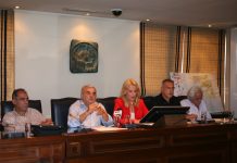 Στην παρουσίαση των εκτελούμενων έργων στην Περιφερειακή Ενότητα Πειραιά μίλησε ο Γιάννης Μώραλης