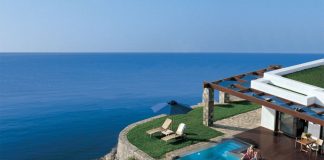 Θύμα ληστείας στο Λαγονήσι η κόρη του Mr . Coca Cola. Της “άρπαξαν” κοσμήματα 1.000.000e, μετρητά 35.000e κ.α