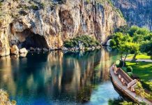 Μια διαφορετική βραδιά με “την Λίμνη των Ήχων” στο μοναδικό περιβάλλον της λίμνης Βουλιαγμένης