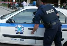 Άγρια επίθεση σε τέσσερα ανήλικα στον Άλιμο. Μεταφέρθηκε στο νοσοκομείο ένα αγόρι. Τους πήραν τα κινητά