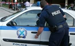 Άγρια επίθεση σε τέσσερα ανήλικα στον Άλιμο. Μεταφέρθηκε στο νοσοκομείο ένα αγόρι. Τους πήραν τα κινητά