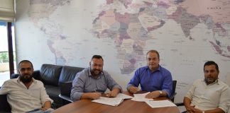 Υπογράφηκε η σύμβαση για την εγκατάσταση του νέου δικτύου Δημοτικού Φωτισμού σε Βούλα Βάρη Βουλιαγμένη