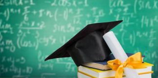 Δωρεάν υποτροφίες για τους αποφοίτους των σχολείων του Δήμου Βούλας, Βάρης , Βουλιαγμένης