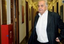 Η επένδυση στο Ελληνικό προχωρά αν και υπάρχουν γραφειοκρατικά προβλήματα λέει ο Υπ. Επικρατείας Αλ. Φλαμπουράρης