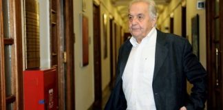 Η επένδυση στο Ελληνικό προχωρά αν και υπάρχουν γραφειοκρατικά προβλήματα λέει ο Υπ. Επικρατείας Αλ. Φλαμπουράρης