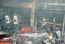 “Μπουρλότο” στην Ανάβυσσο. Ανατίναξαν με μηχανισμό βενζινάδικο