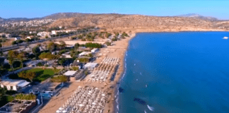 Η Βάρκιζα και οι παραλίες της από ψηλά (video)
