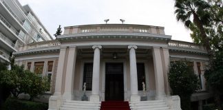 “Δίμηνο κόλαση” για εθνικά θέματα και οικονομία