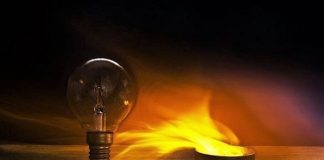 Εφάπαξ ειδικό βοήθημα για επανασύνδεση στο δίκτυο ηλεκτρισμού από το Δήμο Βούλας Βάρης Βοουλιαγμένης. Ποια είναι τα κριτήρια και τα δικαιολογητικά