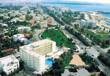 Αγοράζουν Γλυφάδα οι Κινέζοι. Δίνουν και 400.000 ευρώ για διαμερίσματα ακίνητα κ.α