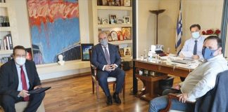 Από 18 Ιανουαρίου πιθανότατα ανοίγει η αγορά με click in shop και click away. Ξεκινούν ένδυση, υπόδηση και κοσμηματοπωλεία