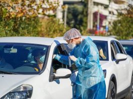 Δωρεάν rapid test για τους εκπαιδευτικούς και το προσωπικό των σχολείων από το Δήμο Γλυφάδας.