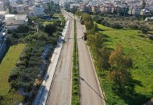 Καινούργια πεζοδρόμια και νέες ασφαλτοστρώσεις στη Γλυφάδα