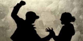Άγριος ξυλοδαρμός 18χρου για 20 ευρώ στο κέντρο της Γλυφάδας
