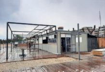 Ένα νέο beach bar ετοιμάζεται στην παραλία Αλίμου