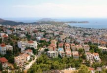 «Στρατηγική επένδυση»… τσιμεντοποίησης της Βούλας. Αντιδρά ο δήμος στα σχέδια Hines – Henderson για την ανέγερση 350 κατοικιών