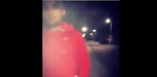 Η στιγμή που ο “δράκος” των νοτίων προαστίων επιτίθεται σε ανήλικη στη Βούλα (video)