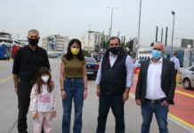 Πασχαλινά γεύματα σε άστεγους και μοναχικούς στο Πειραιά