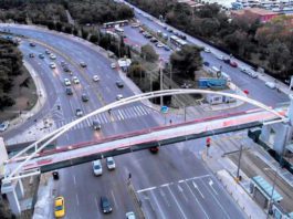 Μέσα Ιουνίου η παράδοση στο κοινό της πεζογέφυρας στο Π. Φάληρο, σύμφωνα με ανάρτηση του Διονύση Χατζηδάκη