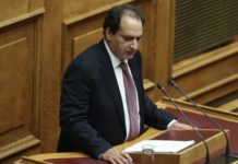 Mία εβδομάδα μετά και κατόπιν εντόνων πιέσεων τα στοιχεία του αστυνομικού, βιαστή στην υπόθεση της Ηλιούπολης στη δημοσιότητα, επισημαίνει ο Χ. Σπίρτζης