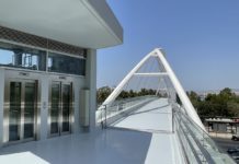 Παραδίδεται στους πολίτες την Τετάρτη 8/9 στις 7 το απόγευμα η νέα σύγχρονη πεζογέφυρα στο ύψος του Π. Φαλήρου επί της Λεωφόρου Ποσειδώνος