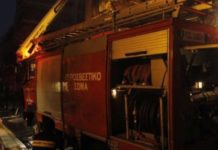 Στις φλόγες αυτοκίνητο στη Ποσειδώνος. Συναγερμός στη πυροσβεστική