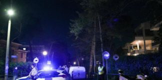 “Φαρ Ουέστ” στην Ανάβυσσο. Πυροβολισμοί και 3 τραυματίες