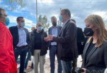 Στα ημιτελή έργα του Φαληρικού Όρμου που πλημμύρισαν οι Βουλευτές Νότιου Τομέα του ΣΥΡΙΖΑ. Επί τόπου και εκπρόσωποι της Τ.Α (φωτό)