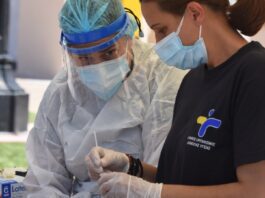 Μόνιμο συνεργείο του ΕΟΔΥ στη Γλυφάδα – Δωρεάν rapid τεστ καθημερινά