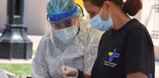 Μόνιμο συνεργείο του ΕΟΔΥ στη Γλυφάδα – Δωρεάν rapid τεστ καθημερινά