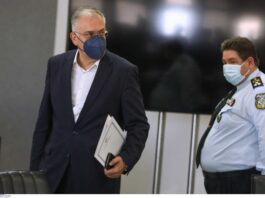 Mε 12 αστυνομικούς και ένα περιπολικό ενίσχυσε το Α.Τ Μοσχάτου-Ταύρου ο Τ. Θεοδωρικάκος