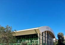 Έτοιμο το MEGA Εμβολιαστικό Κέντρο στη Γλυφάδα(φωτό)