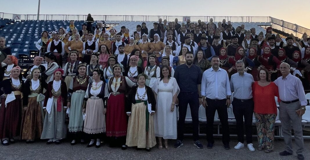 faliro Π.Φάληρο: 1ο Φεστιβάλ Παραδοσιακών Χορών.