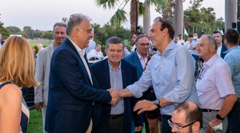 Ποιοί έδωσαν το παρόν στην εκδήλωση του Τάκη Θεοδωρικάκου στο Γκόλφ Γλυφάδας – Το μήνυμα του Υπουργού