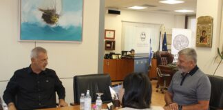 Λύσεις και προτάσεις για τη μείωση του κυκλοφοριακού φόρτου στον Πειραιά. Λύσεις και προτάσεις για τη μείωση του κυκλοφοριακού φόρτου στον Πειραιά.