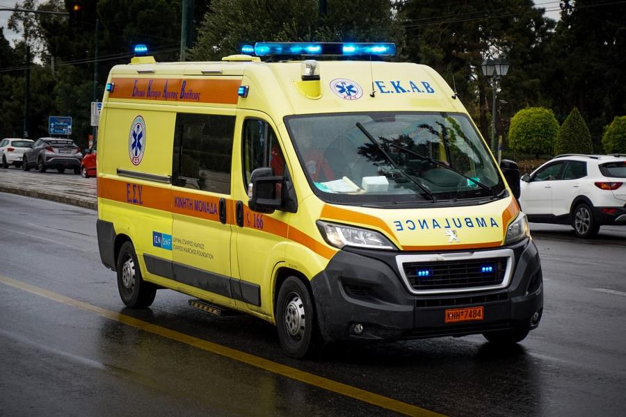 skafi Τρεις τραυματίες από έκρηξη στον Άλιμο