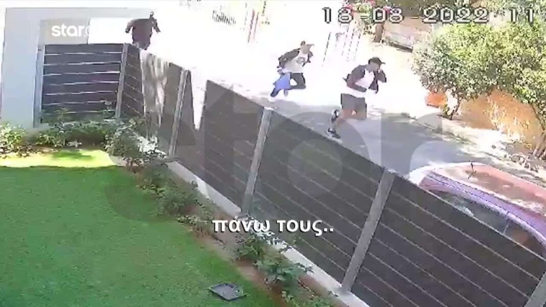 vari Κυνήγησαν τρεις διαρρήκτες κάτοικοι στη Βάρη – Πως "μπούκαραν" σε μονοκατοικία (video)
