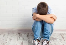 Γιατί επιτέθηκαν σε 15χρονο στη Βούλα Γιατί επιτέθηκαν σε 15χρονο στη Βούλα